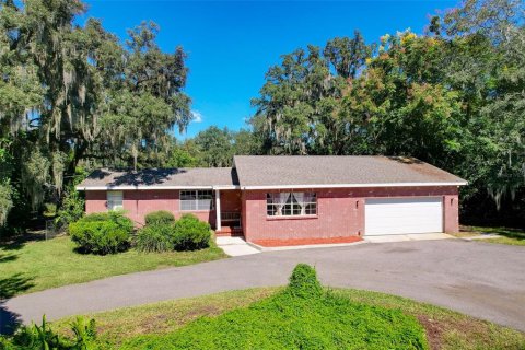 Villa ou maison à vendre à Valrico, Floride: 3 chambres, 190.17 m2 № 2421914 - photo 4