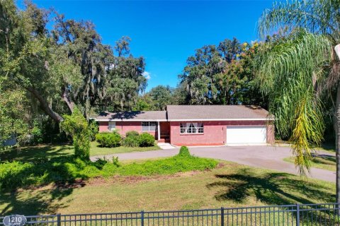 Villa ou maison à vendre à Valrico, Floride: 3 chambres, 190.17 m2 № 2421914 - photo 5