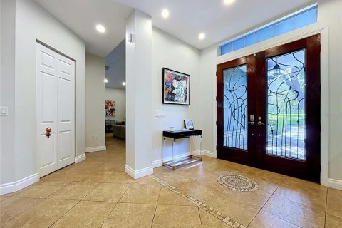 House in Tarpon Springs, Florida 7 bedrooms, 598.1 sq.m. № 2272757 - photo 19