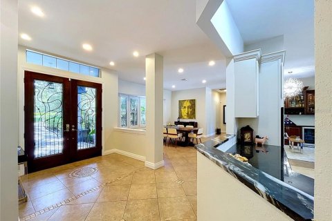 House in Tarpon Springs, Florida 7 bedrooms, 598.1 sq.m. № 2272757 - photo 23