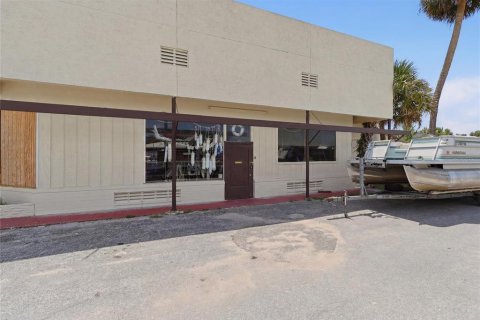 Commercial property in Leesburg, Florida 1258.36 sq.m. № 2206770 - photo 4