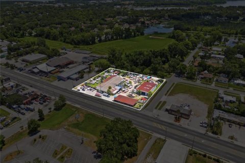 Commercial property in Leesburg, Florida 1258.36 sq.m. № 2206770