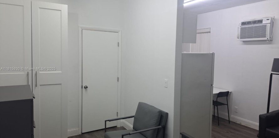 Studio à Oakland Park, Floride № 1768537