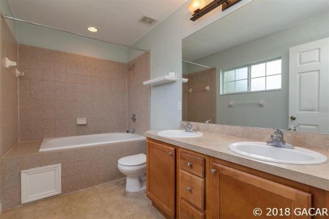 Villa ou maison à vendre à Gainesville, Floride: 3 chambres, 123.93 m2 № 1680290 - photo 4