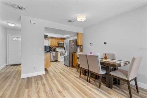 Casa en venta en Orlando, Florida, 3 dormitorios, 104.05 m2 № 1917738 - foto 10