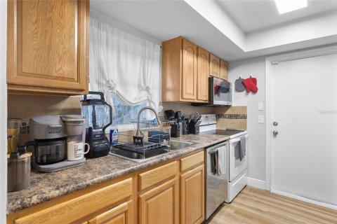 Casa en venta en Orlando, Florida, 3 dormitorios, 104.05 m2 № 1917738 - foto 13