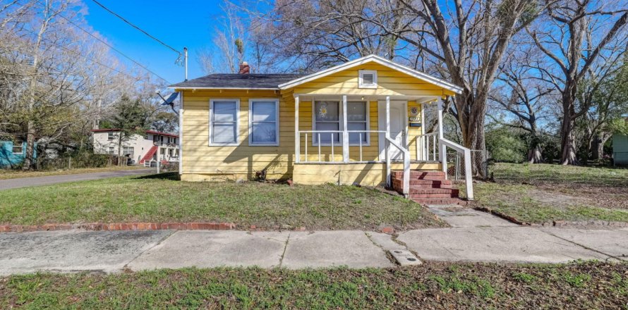 Commercial property in Jacksonville, Florida 2 bedrooms, 83.8 sq.m. № 859643