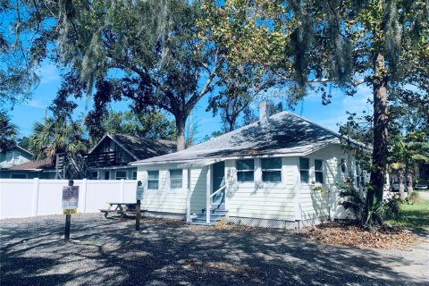 Commercial property in New Smyrna Beach, Florida 118.91 sq.m. № 1408743 - photo 13