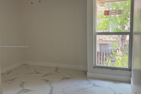 Townhouse in Plantation, Florida 4 bedrooms, 164.44 sq.m. № 1943315 - photo 12