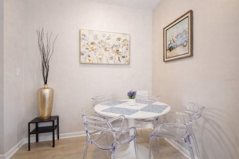 Apartment in Tampa, Florida 2 bedrooms, 74.32 sq.m. № 2202451 - photo 5