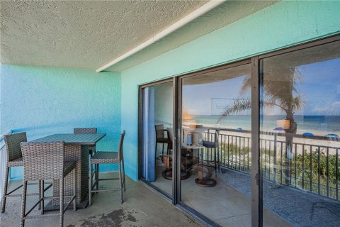Condo in Indian Rocks Beach, Florida, 1 bedroom  № 1852775 - photo 5