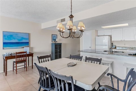 Condo in Indian Rocks Beach, Florida, 1 bedroom  № 1852775 - photo 12