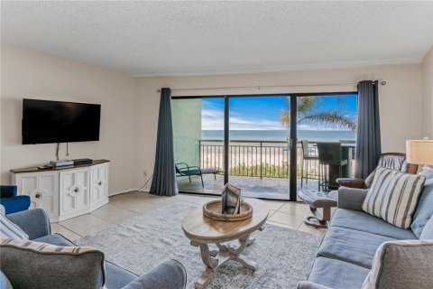 Condo in Indian Rocks Beach, Florida, 1 bedroom  № 1852775 - photo 3