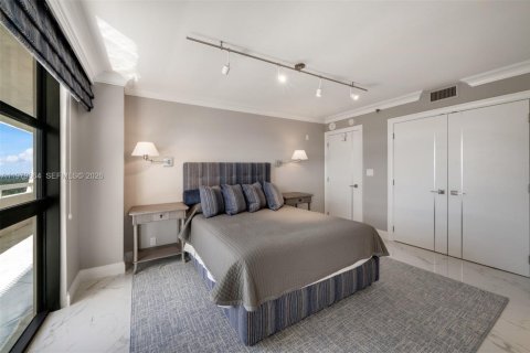 Copropriété à vendre à Miami, Floride: 3 chambres, 177.72 m2 № 2048022 - photo 14