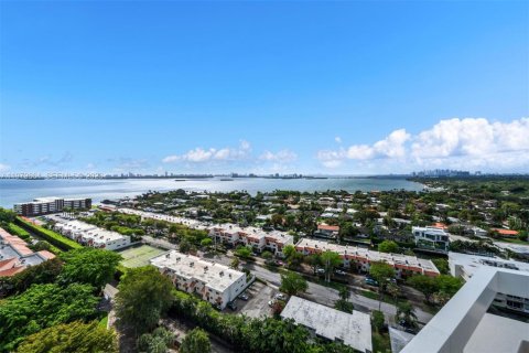 Copropriété à vendre à Miami, Floride: 3 chambres, 177.72 m2 № 2048022 - photo 25