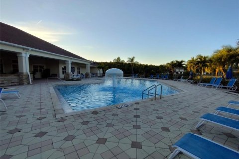 Villa ou maison à vendre à Kissimmee, Floride: 4 chambres, 181.16 m2 № 2419329 - photo 16