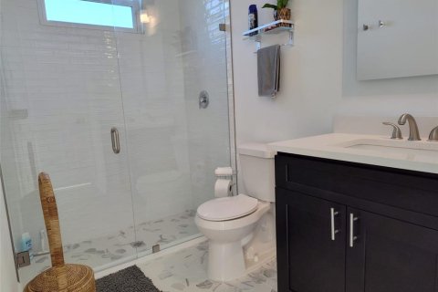 Villa ou maison à vendre à Kissimmee, Floride: 4 chambres, 181.16 m2 № 2419329 - photo 5