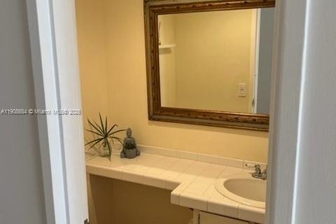 Copropriété à louer à Miami Beach, Floride: 1 chambre, 69.68 m2 № 1964623 - photo 5