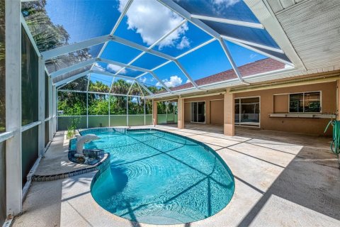 House in Port Charlotte, Florida 3 bedrooms, 176.79 sq.m. № 1799780 - photo 4