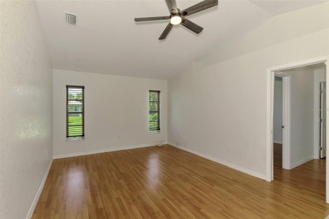 House in Port Charlotte, Florida 3 bedrooms, 176.79 sq.m. № 1799780 - photo 29