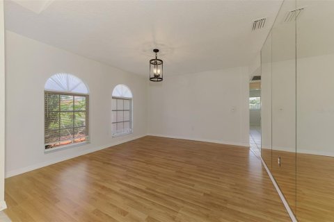 House in Port Charlotte, Florida 3 bedrooms, 176.79 sq.m. № 1799780 - photo 12