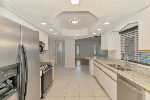 House in Port Charlotte, Florida 3 bedrooms, 176.79 sq.m. № 1799780 - photo 19