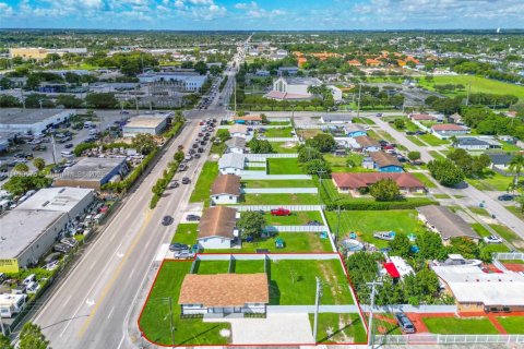 Adosado en alquiler en Miami, Florida, 3 dormitorios, 123.1 m2 № 1950874 - foto 4