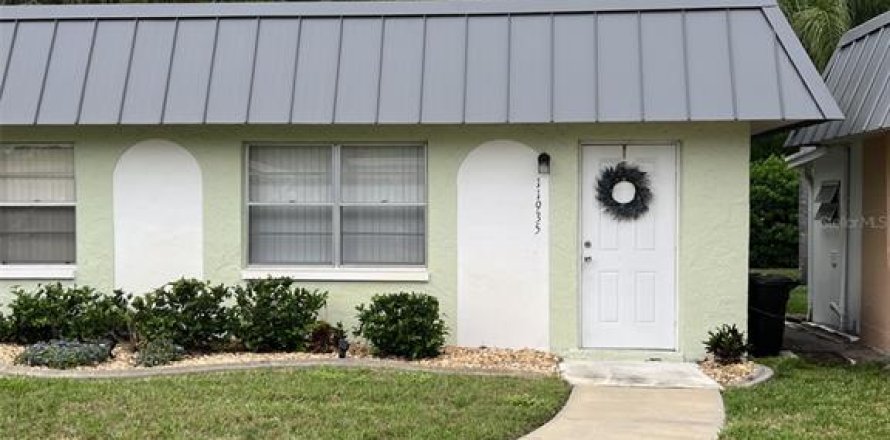 Condominio en New Port Richey, Florida, 1 dormitorio  № 1086562