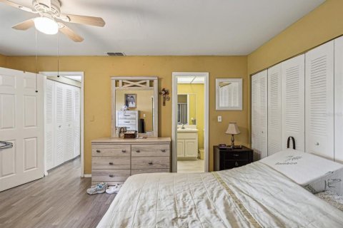 Condominio en venta en New Port Richey, Florida, 1 dormitorio, 72.37 m2 № 1086562 - foto 3