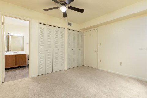 Condo in Gainesville, Florida, 2 bedrooms  № 2267226 - photo 15