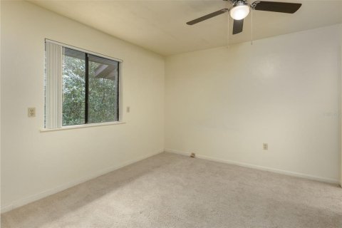 Condo in Gainesville, Florida, 2 bedrooms  № 2267226 - photo 14