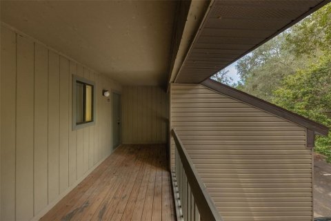 Condo in Gainesville, Florida, 2 bedrooms  № 2267226 - photo 2
