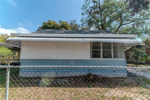 House in Tampa, Florida 3 bedrooms, 87.7 sq.m. № 1667006 - photo 5