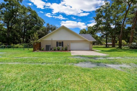 House in Ocala, Florida 3 bedrooms, 172.98 sq.m. № 1806860 - photo 7