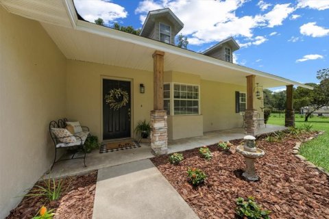 House in Ocala, Florida 3 bedrooms, 172.98 sq.m. № 1806860 - photo 15