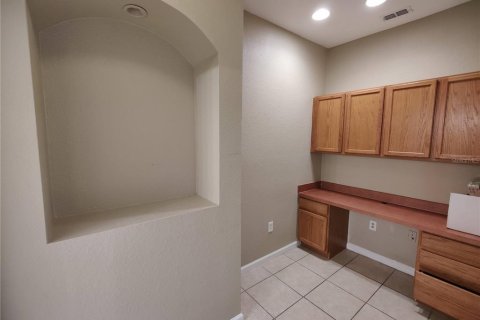 Townhouse in Kissimmee, Florida 3 bedrooms, 181.81 sq.m. № 1912339 - photo 11
