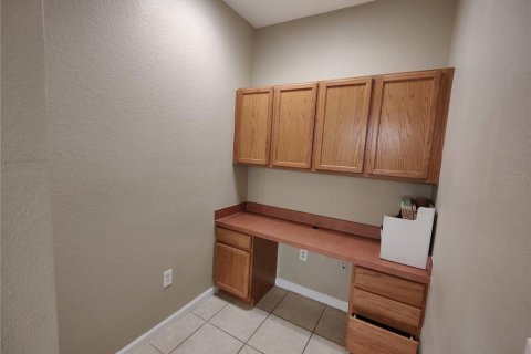 Townhouse in Kissimmee, Florida 3 bedrooms, 181.81 sq.m. № 1912339 - photo 12