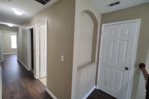 Townhouse in Kissimmee, Florida 3 bedrooms, 181.81 sq.m. № 1912339 - photo 27