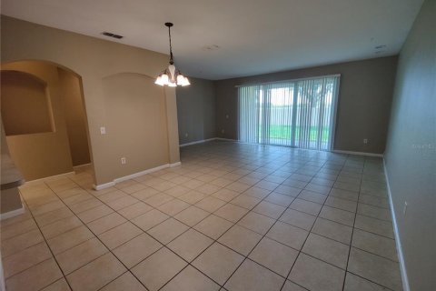 Townhouse in Kissimmee, Florida 3 bedrooms, 181.81 sq.m. № 1912339 - photo 7