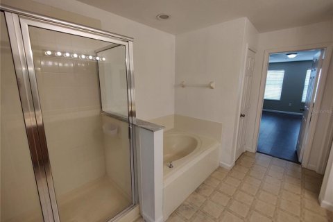 Townhouse in Kissimmee, Florida 3 bedrooms, 181.81 sq.m. № 1912339 - photo 24