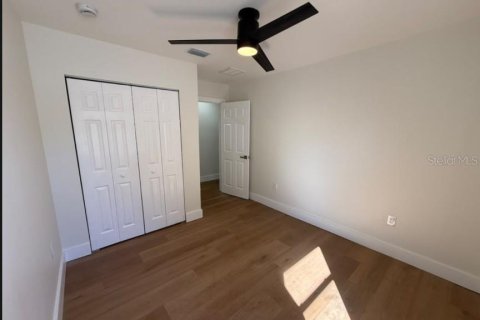 Appartement à louer à Saint Petersburg, Floride: 2 chambres, 82.22 m2 № 2437228 - photo 6