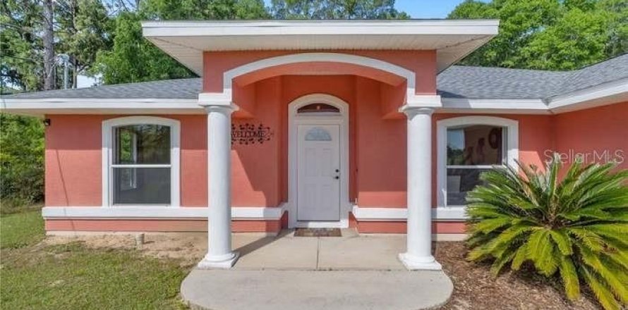 House in Ocala, Florida 3 bedrooms, 168.9 sq.m. № 1663147