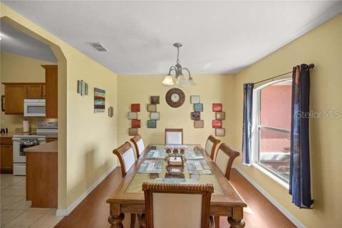 Купить виллу или дом в Окала, Флорида 3 комнаты, 168.9м2, № 1663147 - фото 2