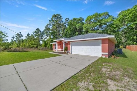 House in Ocala, Florida 3 bedrooms, 168.9 sq.m. № 1663147 - photo 16