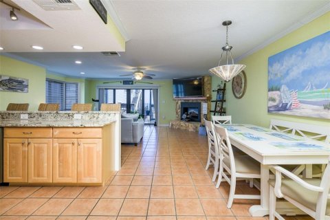 Condo in Ponce Inlet, Florida, 3 bedrooms № 2100158 - photo 3