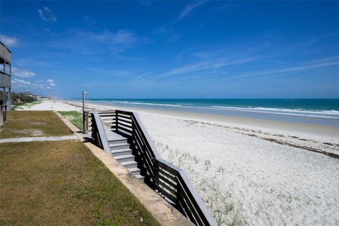 Condo in Ponce Inlet, Florida, 3 bedrooms № 2100158 - photo 20
