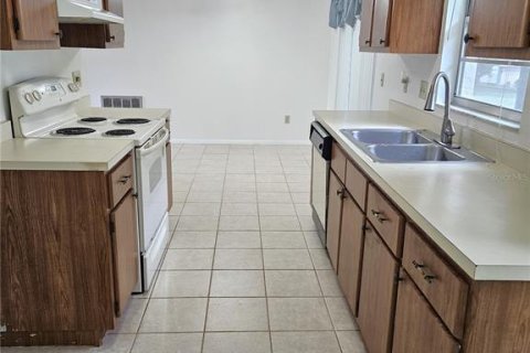 Casa en venta en Orlando, Florida, 3 dormitorios, 102.84 m2 № 1901279 - foto 5