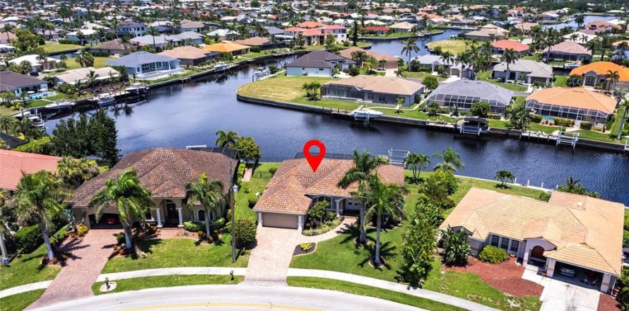 Casa en Punta Gorda, Florida 3 dormitorios, 193.89 m2 № 1873760