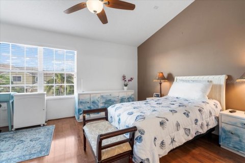 Townhouse in Madeira Beach, Florida 2 bedrooms, 141.58 sq.m. № 1618498 - photo 29
