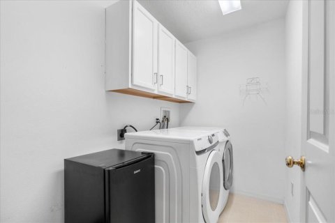 Townhouse in Madeira Beach, Florida 2 bedrooms, 141.58 sq.m. № 1618498 - photo 28